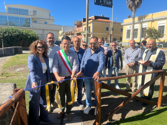 Restituito alla comunità un luogo di gioco e incontro: inaugurata l’area ludica di Torre Archirafi